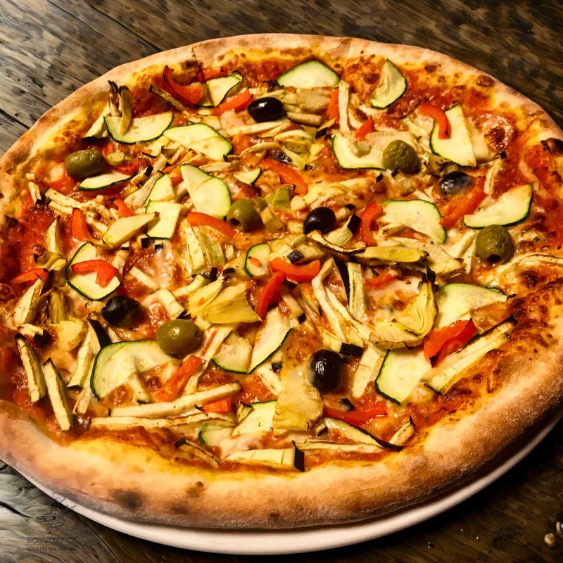 PIZZA VEGETARIANA