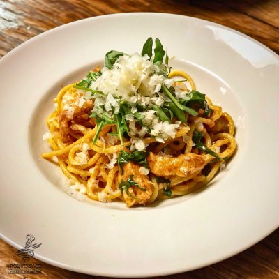 Spaghetti con pomodori secchi