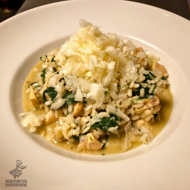 Risotto al funghi pollo spinaci