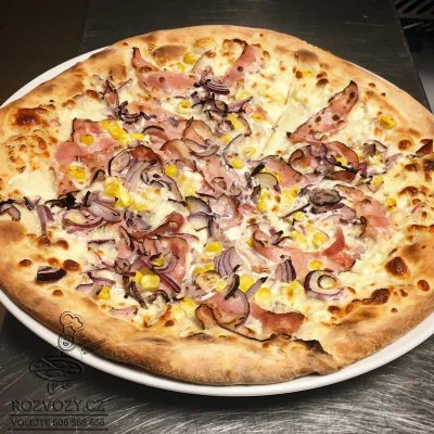 Pizza bacon e mais