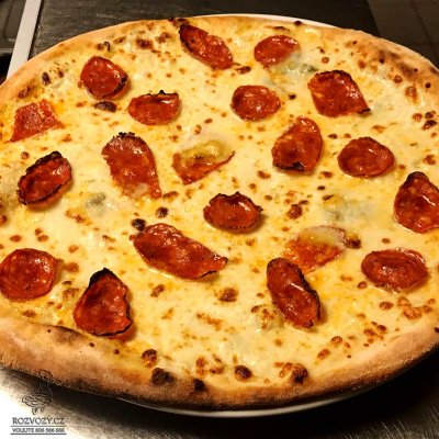 Pizza Ventricina e Gorgonzola