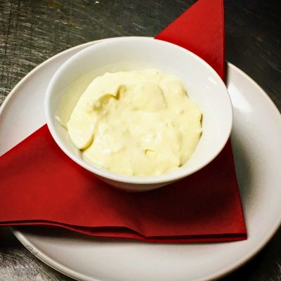 ČESNEKOVÝ DIP