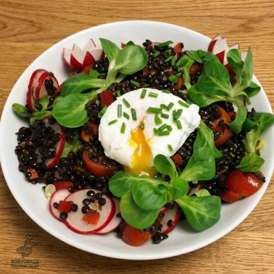 SALÁT Z ČERNÉ ČOČKY, ZASTŘENÉ VEJCE