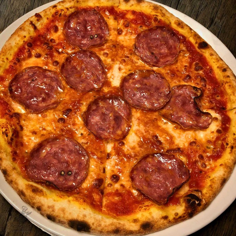 PIZZA SALAME